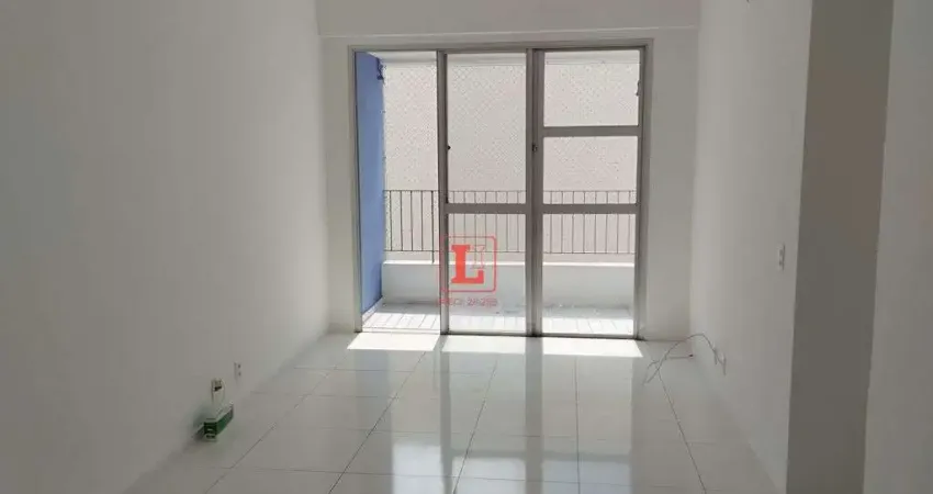 Apartamento de Sala Dois Quartos dependência  Praça da Bandeira Rio de Janeiro