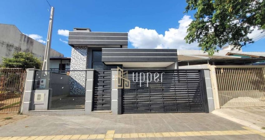 Casa com 3 dormitórios à venda, 120 m² por R$ 742.000,00 - Parque da Matriz - Cachoeirinha/RS