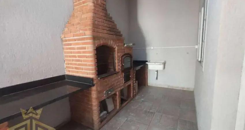 Casa com 3 dormitórios à venda, 194 m² por R$ 750.000,00 - Vila Guilhermina - Praia Grande/SP