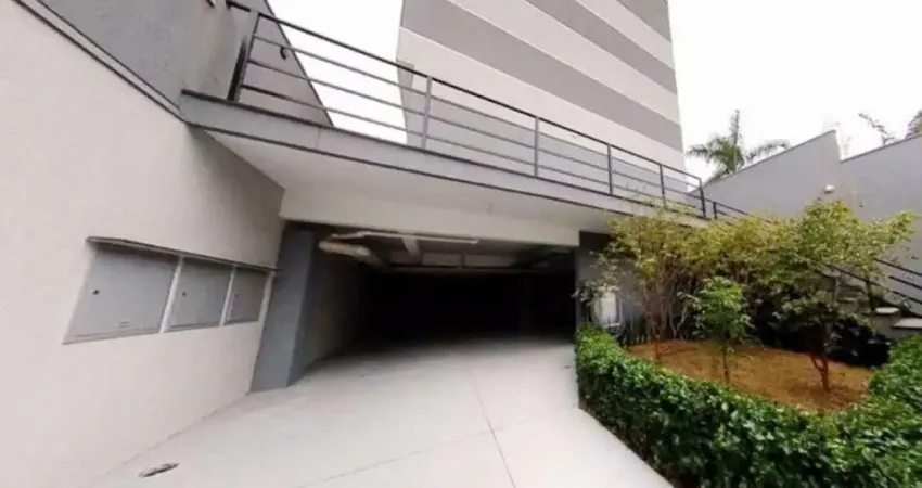 Sobrado à venda, com 3 suítes no Jardim Anália Franco, São Paulo, SP.