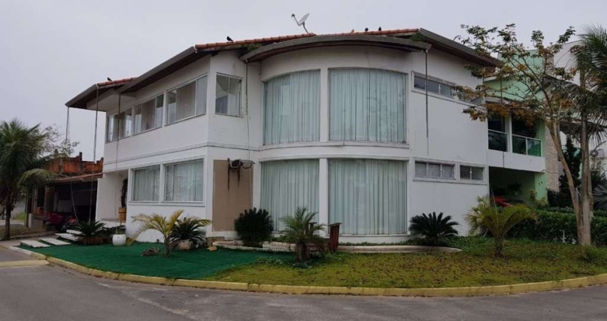 Sobrado com 3 dormitórios à venda, 310 m² por R$ 2.200.000,00 - Vila São Paulo - Itanhaém/SP
