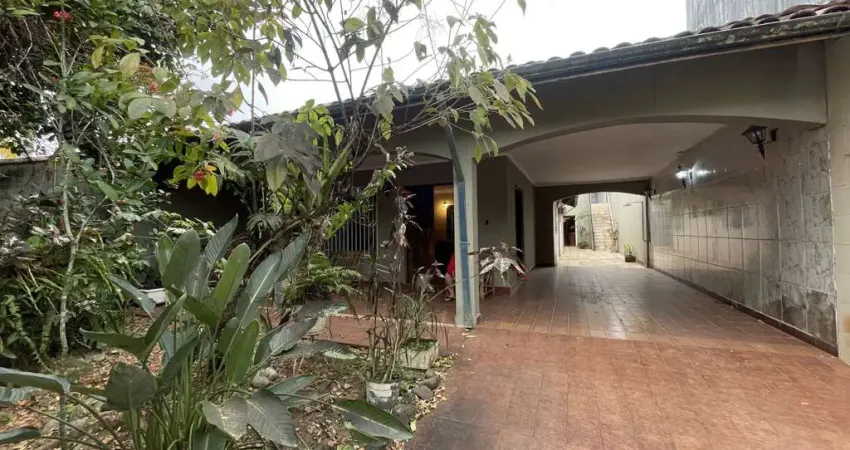 Casa com 5 quartos à venda na Barra da Lagoa, Ubatuba 