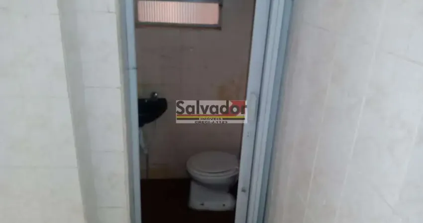 Casa com 2 quartos para alugar na Rua Sussurana, --, Vila Nair, São Paulo