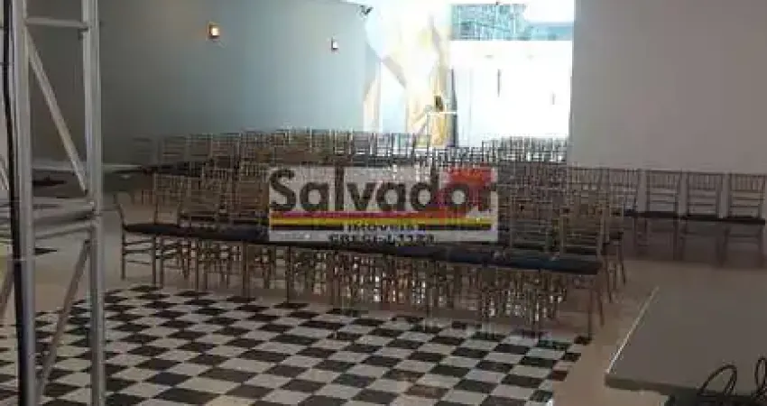 Casa comercial para alugar na Rua Tiradentes, --, Centro, Diadema