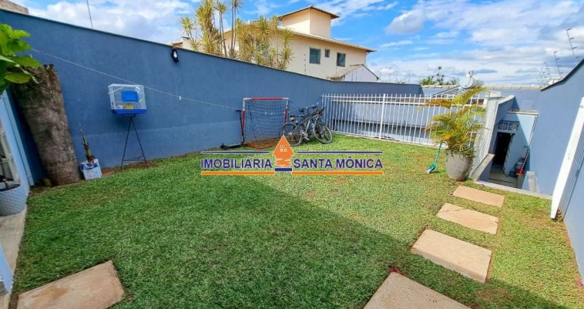Casa com 3 quartos à venda na Santa Mônica, Belo Horizonte 