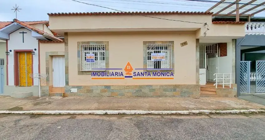 Casa com 4 quartos à venda no Centro, Caeté 