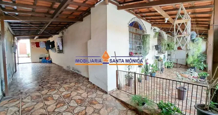 Casa com 3 quartos à venda no Rio Branco, Belo Horizonte 