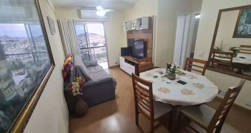 Cobertura com 140m, Shopping 3000. 4 quartos com vaga. Condomínio fechado