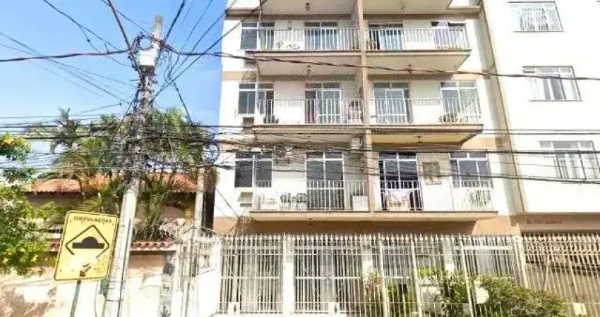 Rua dos Tupinambás, Ramos. Apartamento a venda, 2 quartos mais dep., mais vaga.