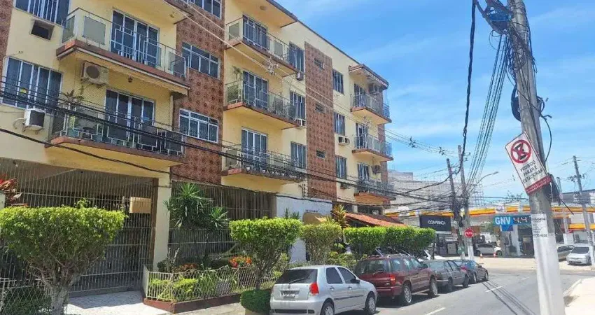 25 de agosto, apartamento a venda 70m, ampla sala, 2 quartos e 1 vaga coberta.