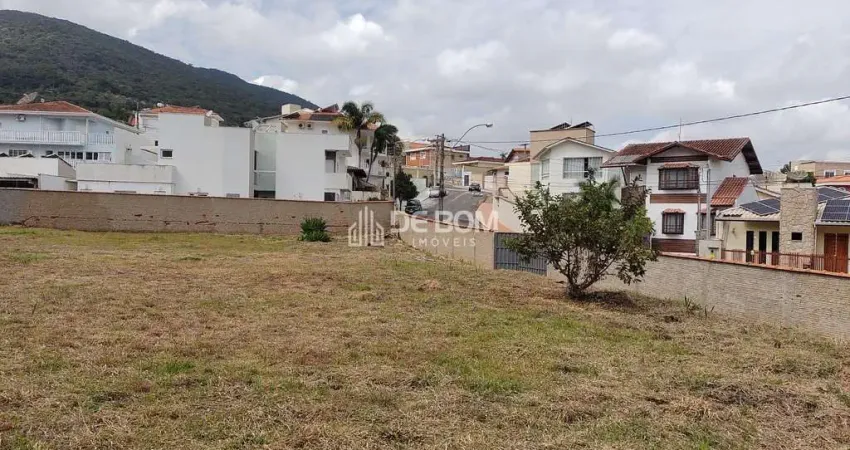 Terreno à venda no Jardim dos Estados, Poços de Caldas 