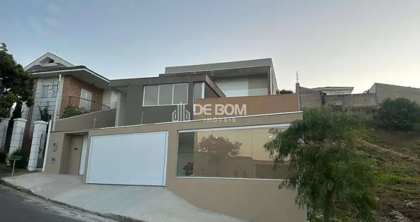 Belíssima casa à venda, com piscina no jardim europa, poços de caldas, mg