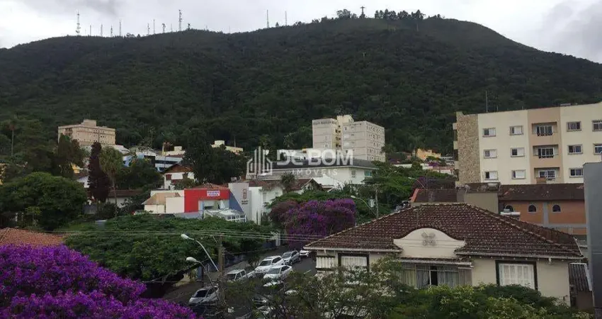 Apartamento grande à venda na rua paraíba, centro, poços de caldas, mg