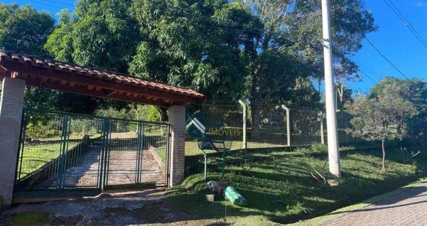 Chácara com 3 dormitórios à venda, 4500 m² por R$ 1.799.000 - Condomínio Vale Da Santa Fé - Vinhedo/SP