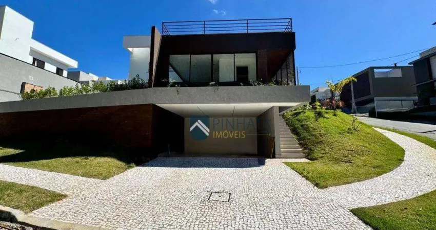 Sobrado Novo com 3 quartos sendo Suítes e Piscina perto do Porto Seguro - Valinhos /SP