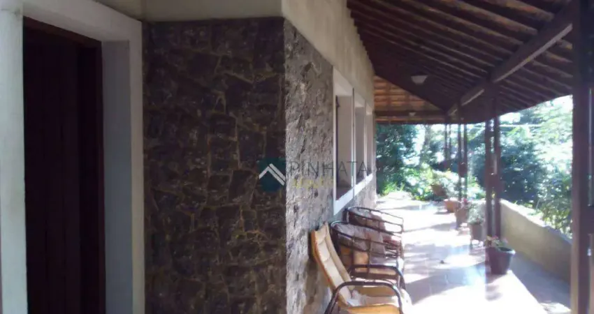 Casa com 5 dormitórios à venda, 300 m² por R$ 2.500.000,00 e locação R$ 5.000,00 - Centro - Vinhedo/SP