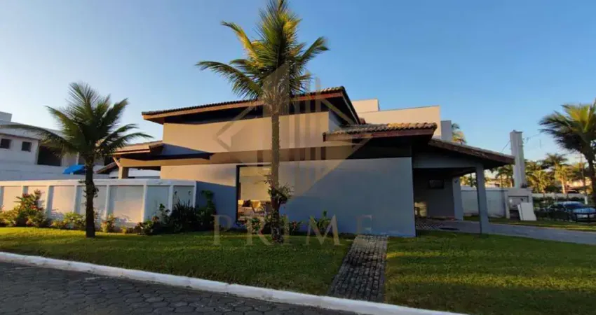 Casa em condomínio para temporada em guarujá, jardim acapulco, 5 dormitórios, 5 suítes, 6 banheiros, 4 vagas