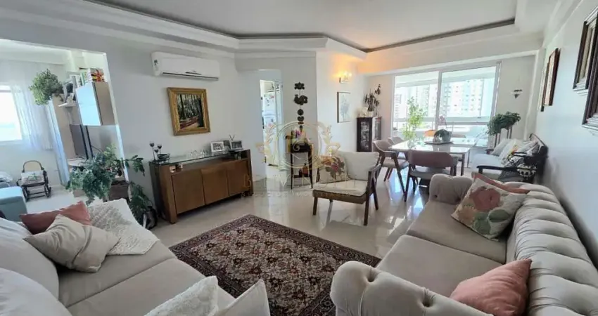 Quadra mar, mobiliado, próximo a roda gigante em balneário camboriú - sc