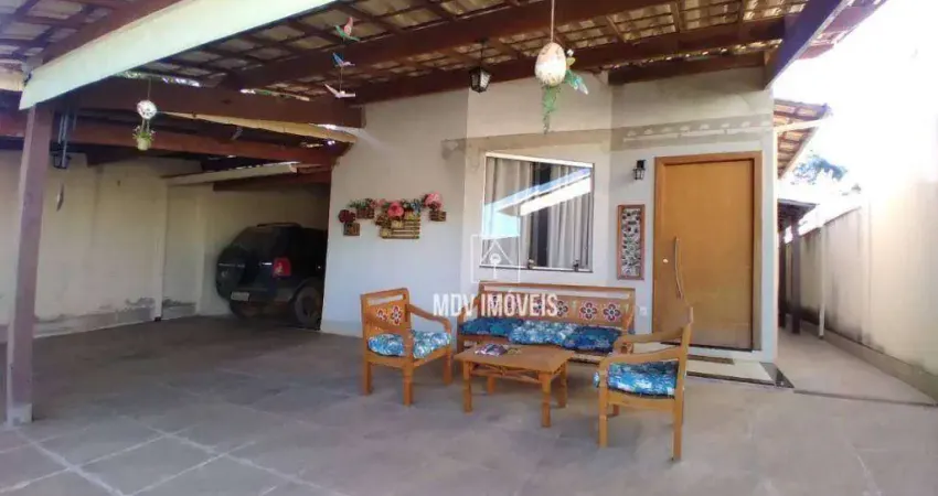 Casa 3 quartos em lote 300 metros bairro Lundcea em Lagoa Santa