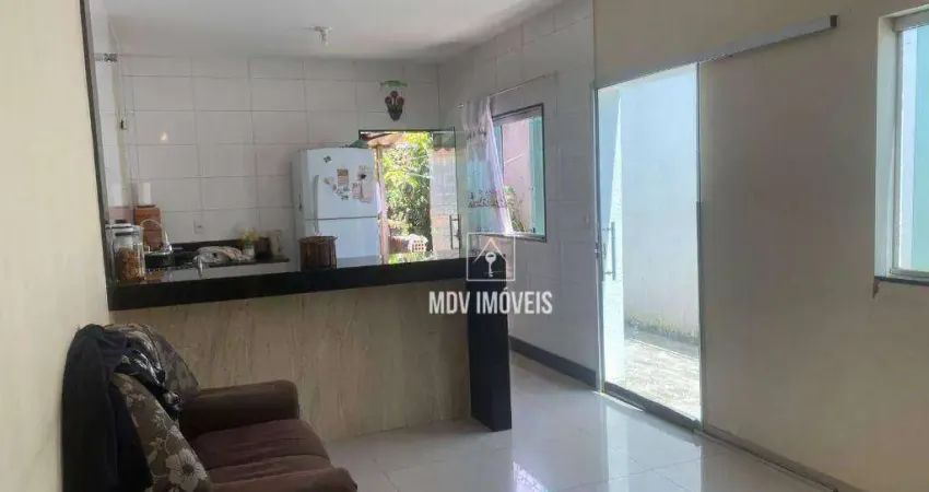 Casa independente com 2 quartos (1 suíte) à venda, 70 m² por R$ 490.000 - Liberdade - Santa Luzia/MG