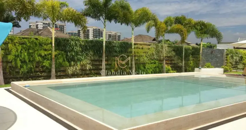 Casa em condomínio fechado com 5 quartos à venda na Barra da Tijuca, Rio de Janeiro 