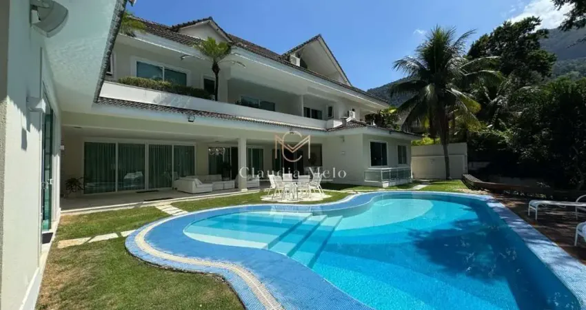 Casa de alto padrão para locação no condomínio reserva do itanhangá