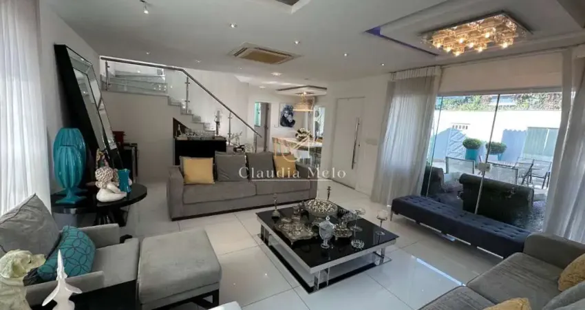 Casa em condomínio fechado com 3 quartos para alugar no Recreio dos Bandeirantes, Rio de Janeiro