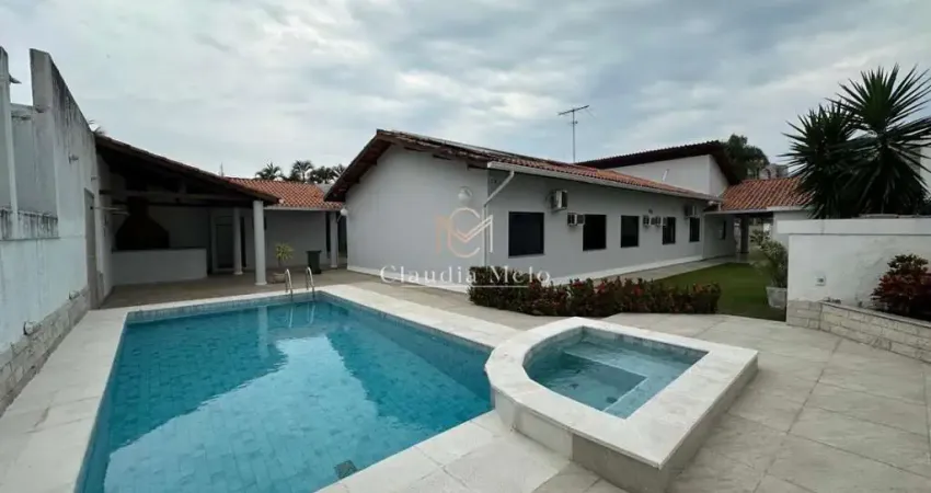 Casa em condomínio fechado com 4 quartos para alugar na Barra da Tijuca, Rio de Janeiro