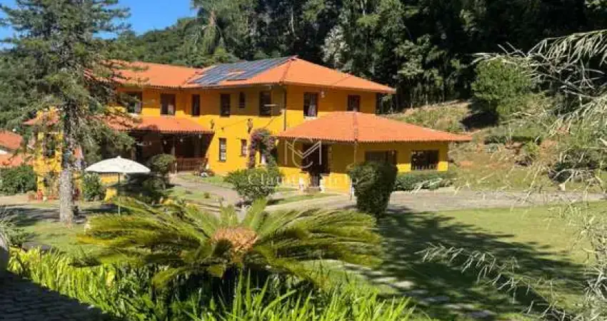 Chácara / sítio com 6 quartos à venda no Centro, Teresópolis