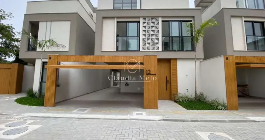 Casa em condomínio fechado com 4 quartos para alugar na Barra da Tijuca, Rio de Janeiro