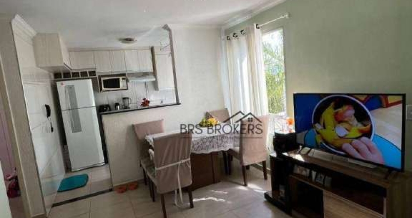 Apartamento com 2 dormitórios à venda, 40 m² por R$ 210.000,00 - Água Chata - Guarulhos/SP