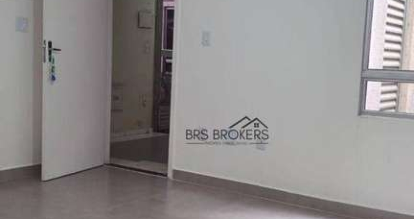 Apartamento com 2 dormitórios à venda, 42 m² por R$ 230.000,00 - Água Chata - Guarulhos/SP