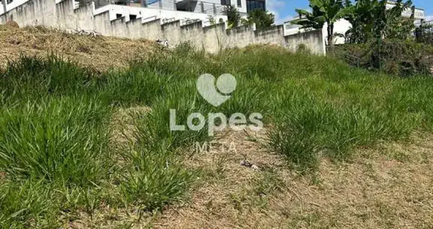 Condomínio Lago Dourado - TERRENO À VENDA EM CONDOMÍNIO FECHADO, JACAREÍ/SP