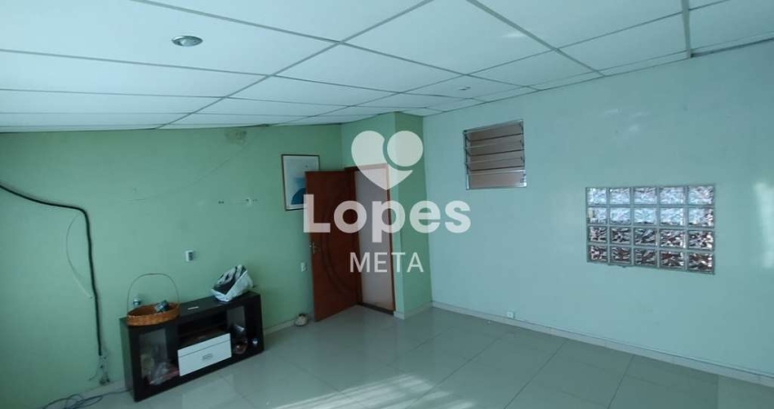 CASA À VENDA COM 150M² DE ÁREA CONSTRUÍDA EM SÃO JOSÉ DOS CAMPOS/SP
