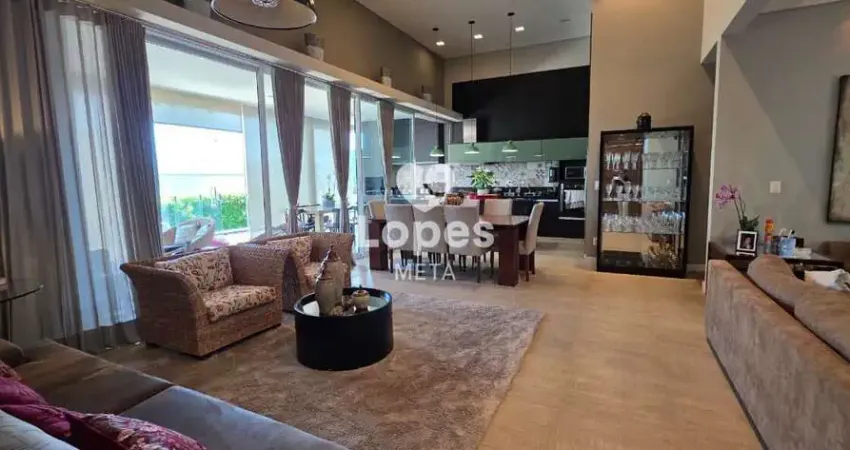 Casa moderna e completa com 3 suítes, espaço gourmet e área verde – conforto e sofisticação!