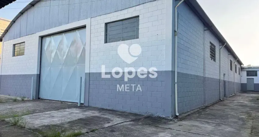 Galpão para locação na chácaras reunidas – 1.000m² de terreno, piso reforçado e ótima estrutura