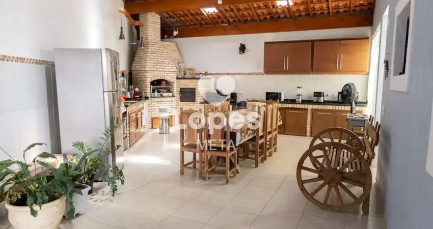 Casa com 3 quartos à venda na Rua Professor Chico Ferreira, Vila Formosa, Jacareí