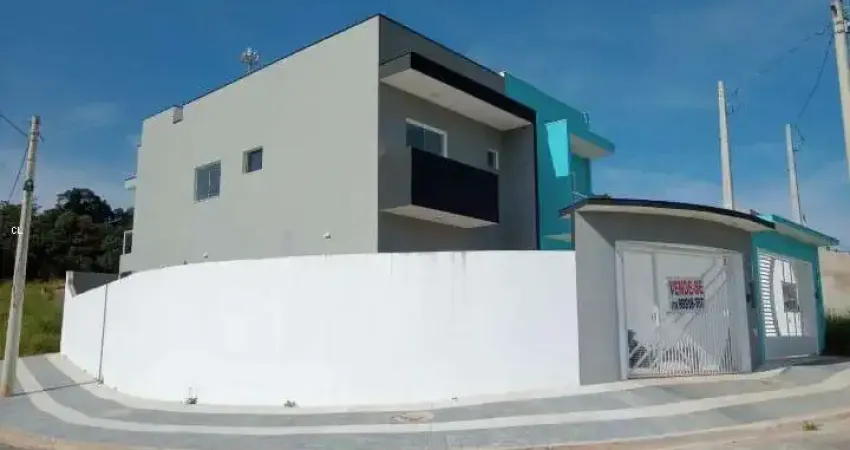 Sobrado para Venda em Mairinque, JARDIM VITORIA, 3 dormitórios, 1 suíte, 3 banheiros, 2 vagas