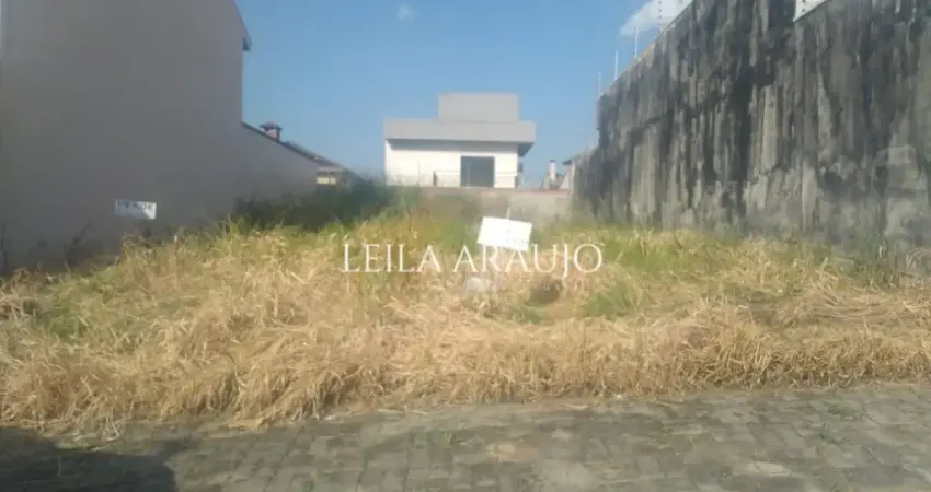 Terreno à venda no Loteamento Villa Branca, Jacareí 
