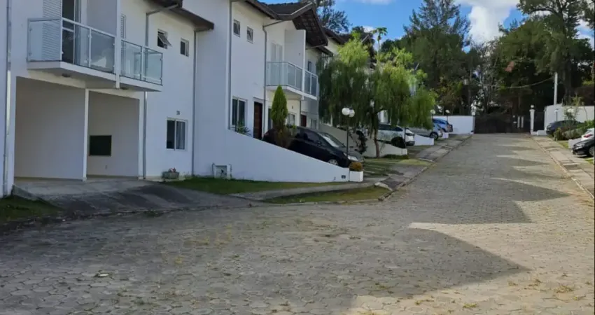 Casa com 2 quartos para alugar na Chácaras São José, São José dos Campos