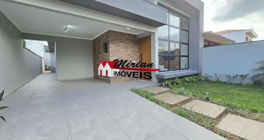 Casa à venda em peruíbe-sp, balneário três marias! 3 quartos, 1 suíte, 1 sala, 3 banheiros, 3 vagas de garagem, 140m². piscina