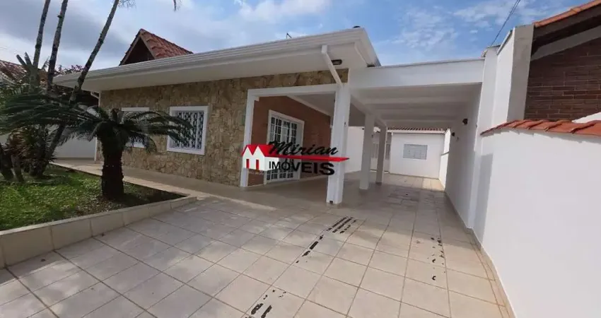 Imperdível oportunidade: casa à venda em peruíbe-sp no parque balneário oasis, 3 quartos, 1 suíte, 3 banheiros, 3 vagas, 174m².