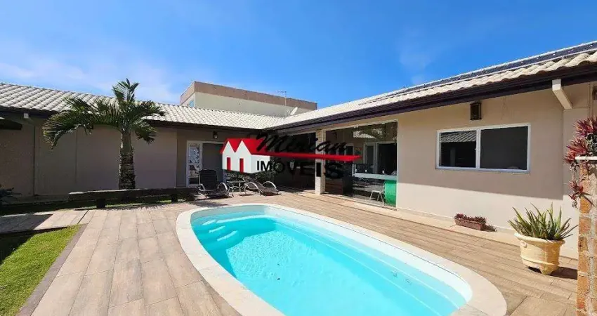 Casa terrea a venda em condominio fechado em 2 lotes super bem conservada 4 quartos piscina peruibe jardim tres marias