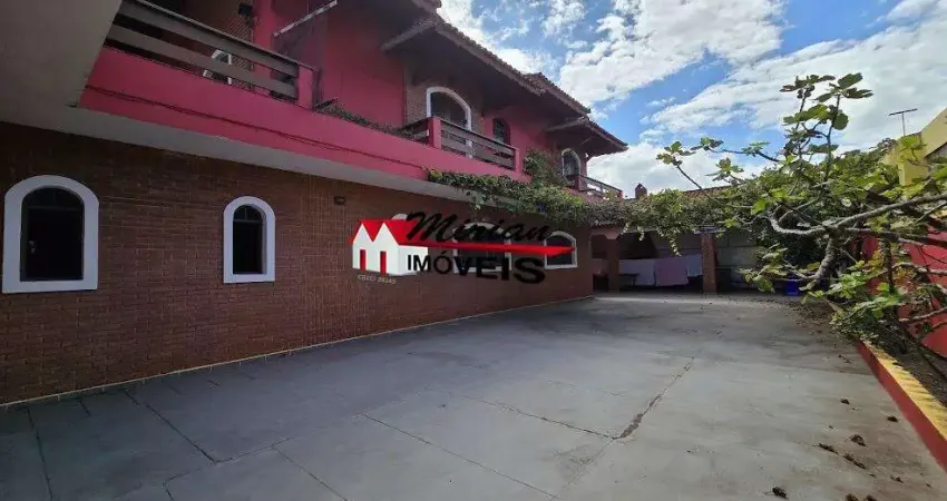 Sobrado a venda em peruibe 5 suites mais edicula com 600 metros da praia proximo ao centro de peruibe