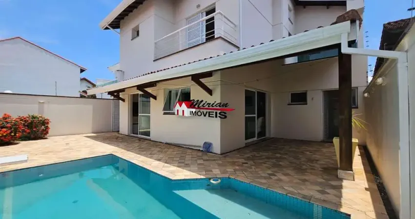 Sobrado maravilhoso a 100 metros do mar no melhor bairro de peruíbe