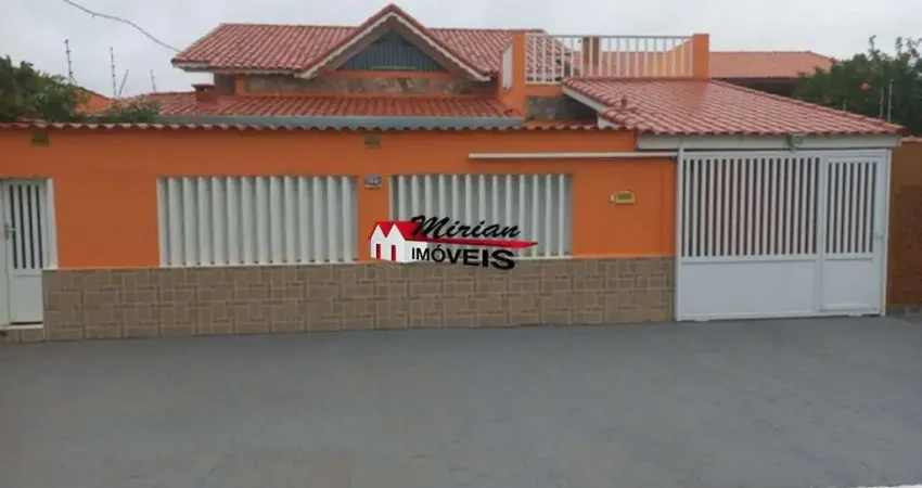 Excelente oportunidade em peruíbe!!! casa 06 suítes, varanda gourmet, piscina - 150mts da praia