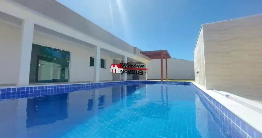 Casa  nova maravilhosa a 100 m da  praia em bairro nobre de peruibe