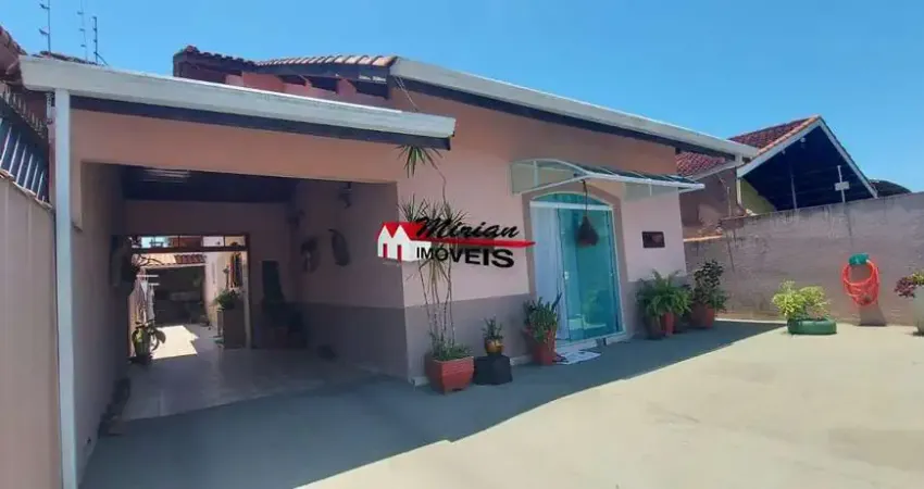 Casa  sobrado  700 metros da praia oasis com 4 dormitórios sendo 2 suites seu lar esta aqui
