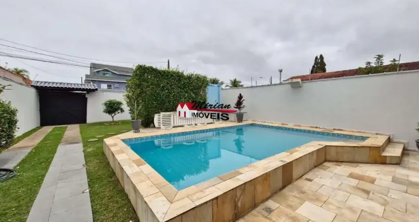 Casa em 2 lotes com piscina perto da praia 2 casas  com frente para 2 ruas 500m2 de terreno  oasis 200 metros da praia