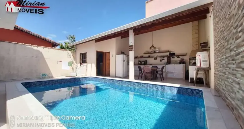 Sobrado a venda em peruibe ideal para morador com 3 quartos piscina , mezanino balneario arpoador